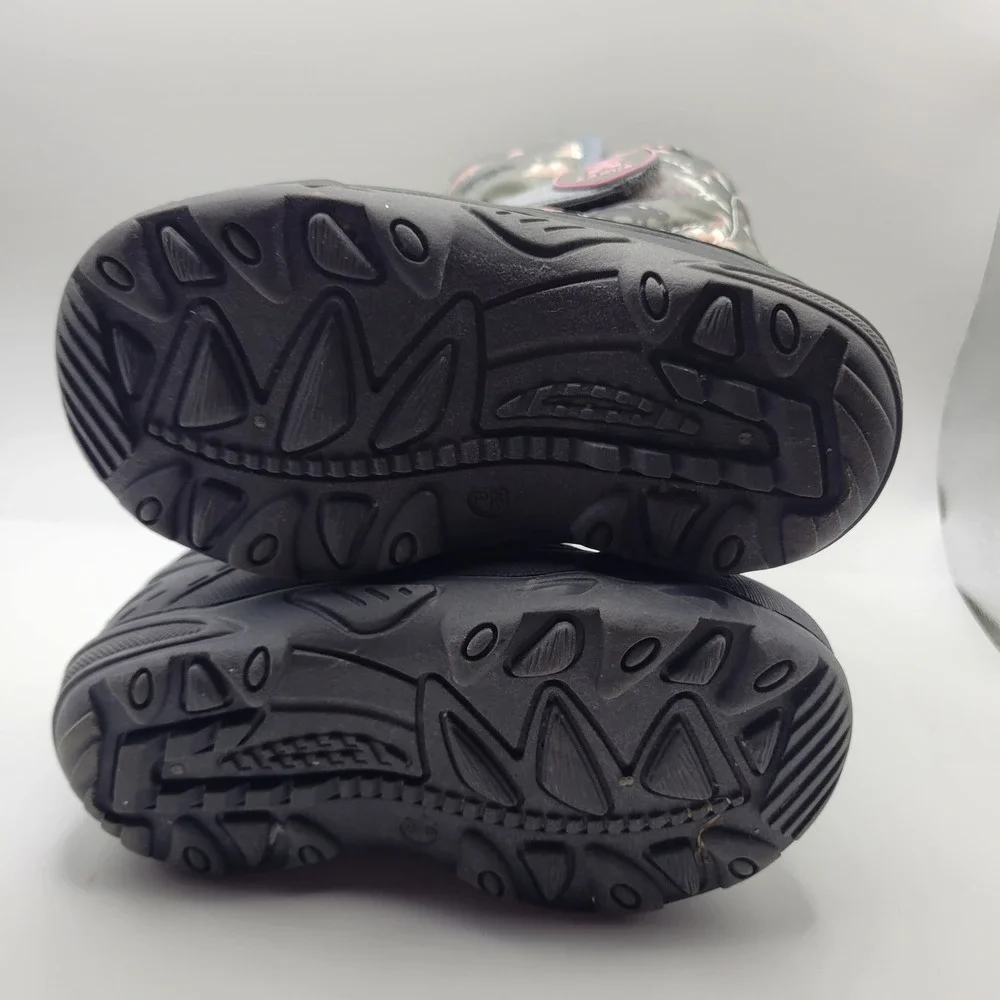 Kamik Snowbug 6 Kids Winter Boots Grey Pink Woodland Print Waterproof Size 8 US